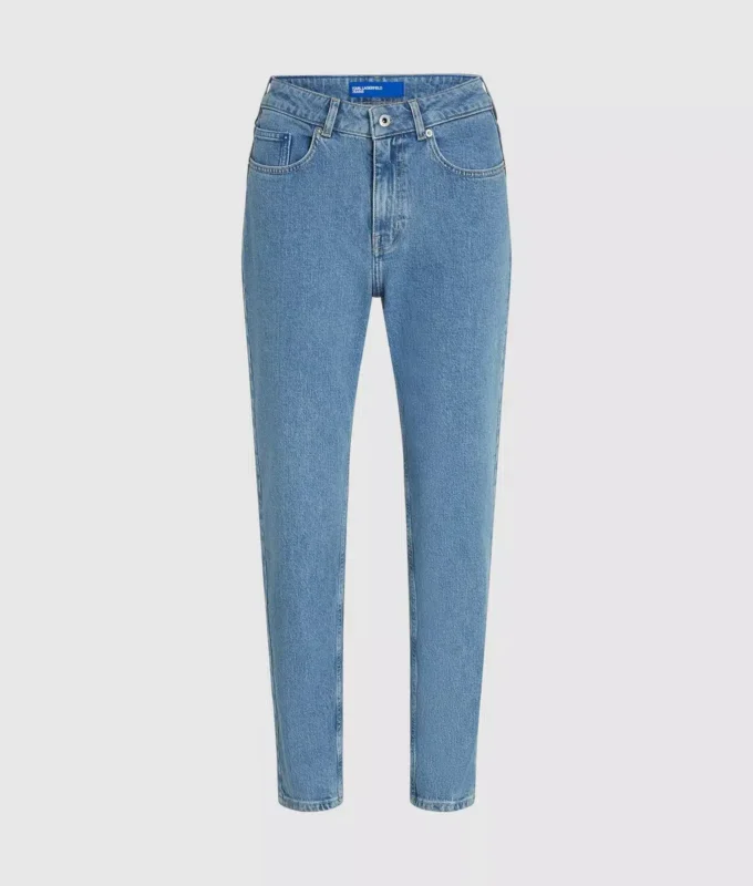 Jeans mom
