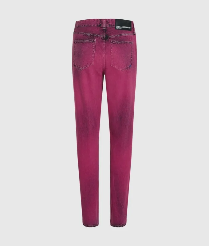 Jeans mom con efecto pintura en aerosol