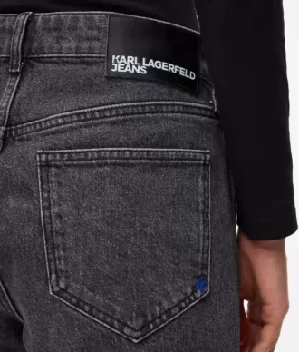 Jeans rectos de talle alto
