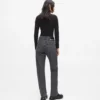 Jeans rectos de talle alto
