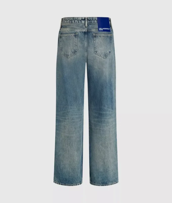 Jeans relajados de talle medio