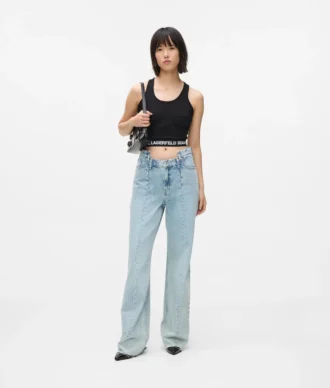 Jeans relajados de talle medio con costuras