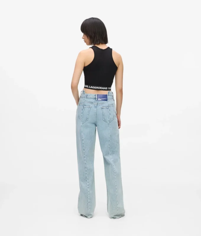 Jeans relajados de talle medio con costuras
