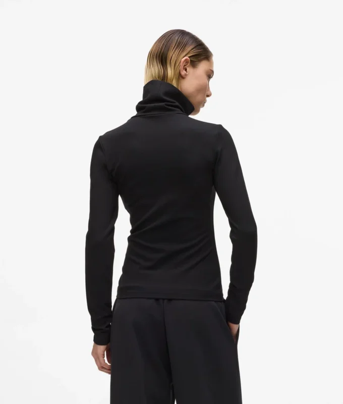Jersey de cuello alto