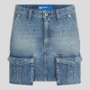 MINIFALDA UTILITARIA DE DENIM