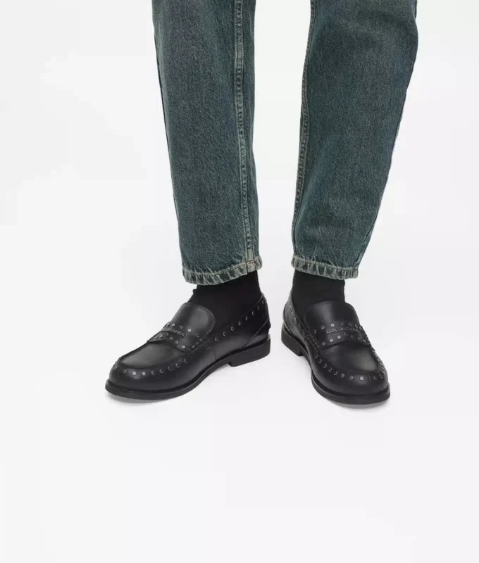 Mocasines con tachuelas Mia