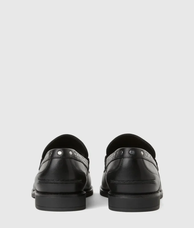 Mocasines con tachuelas Mia