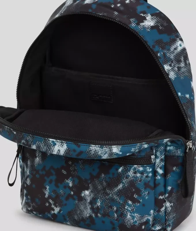 MOCHILA DE NYLON CON ESTAMPADO DIGITAL