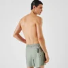 PANTALÓN CORTO CON LOGOTIPO