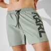 PANTALÓN CORTO CON LOGOTIPO
