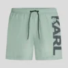 PANTALÓN CORTO CON LOGOTIPO