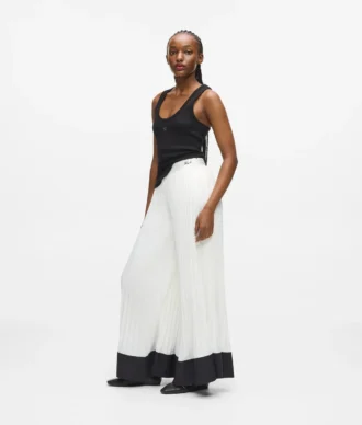 Pantalones anchos plisados