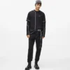 Pantalones cargo con costuras en contraste