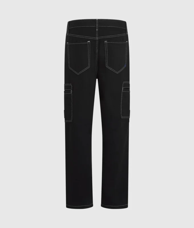 Pantalones cargo con costuras en contraste