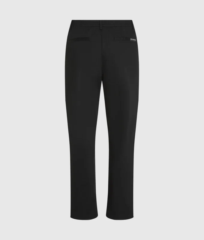Pantalones chinos clásicos