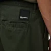 Pantalones chinos holgados