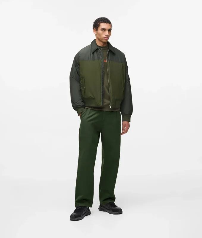 Pantalones chinos holgados
