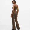 Pantalones con botones a presión