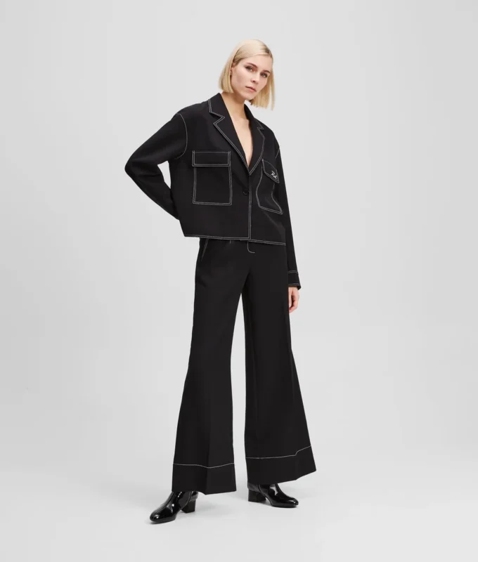 PANTALONES CON COSTURAS EN CONTRASTE