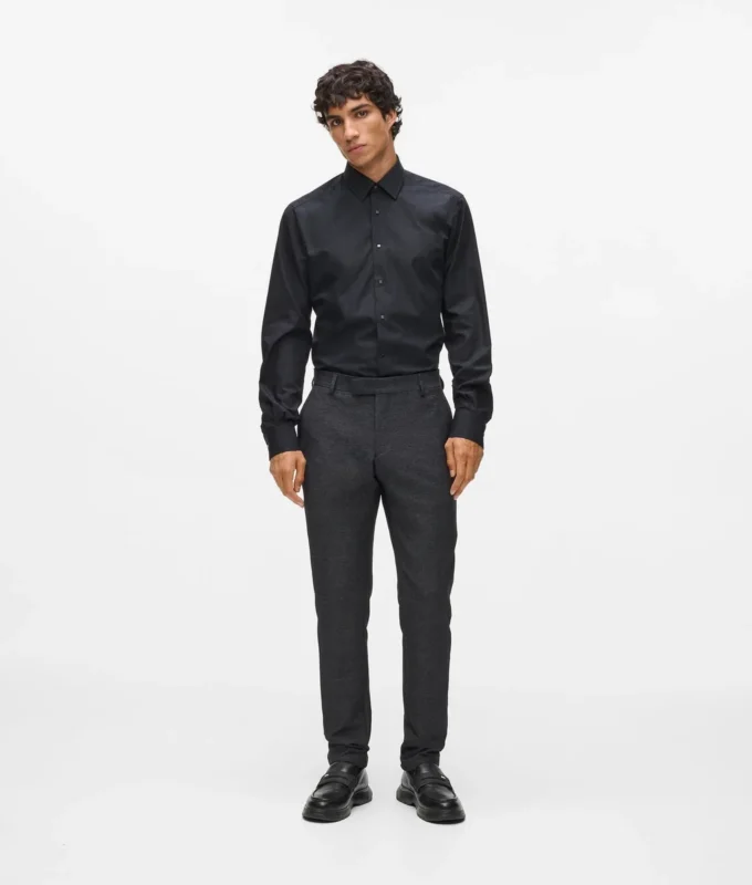 Pantalones con detalles de satén