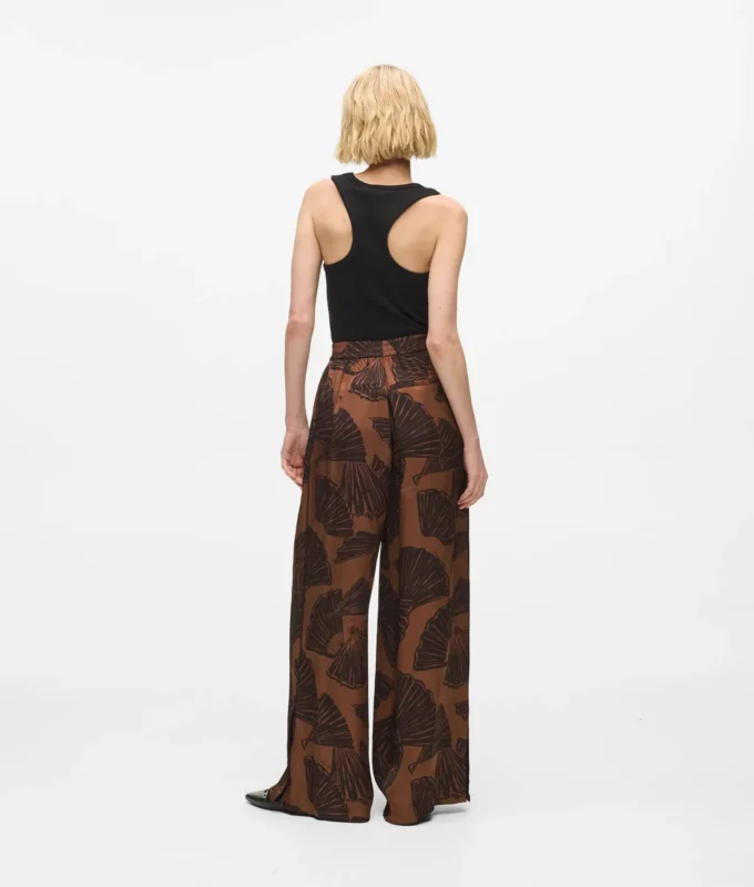 Pantalones con estampado de abanicos