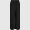 Pantalones de corte amplio