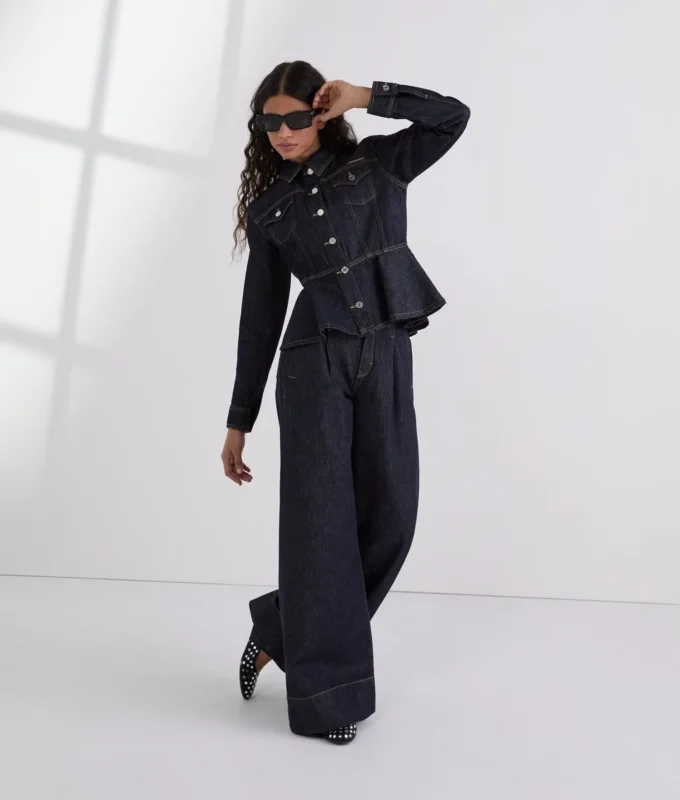 PANTALONES DE VAQUERO DE PIERNA ANCHA CON COSTURAS EN CONTRASTE