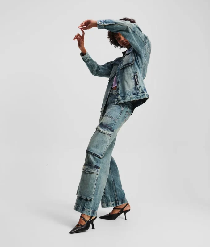 PANTALONES DE VAQUERO RELAJADOS DE TALLA MEDIA