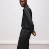 Pantalones KL Studio con detalles de satén