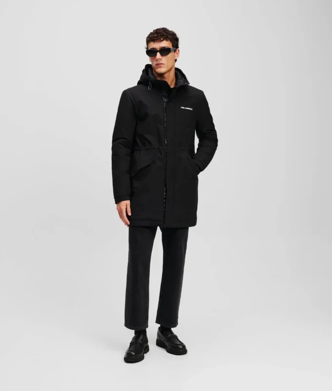 PARKA CON CAPUCHA ULTRALIGERA