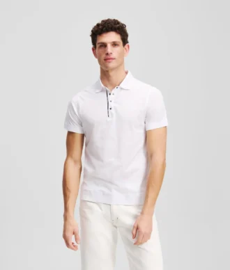 POLO CON BOTONES DE PRESIÓN