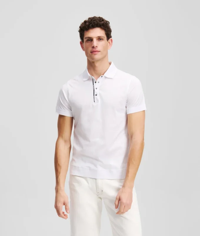 POLO CON BOTONES DE PRESIÓN