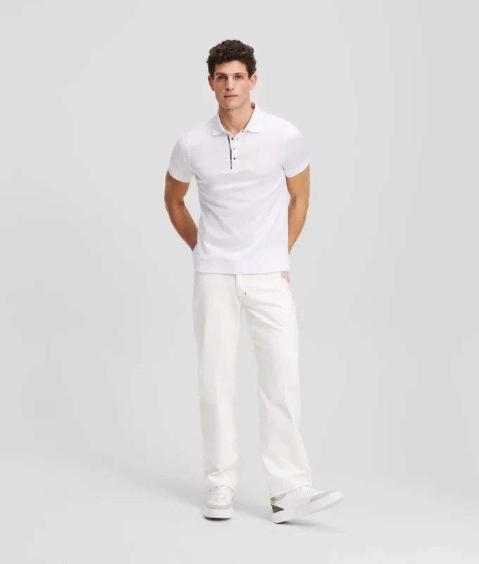 POLO CON BOTONES DE PRESIÓN