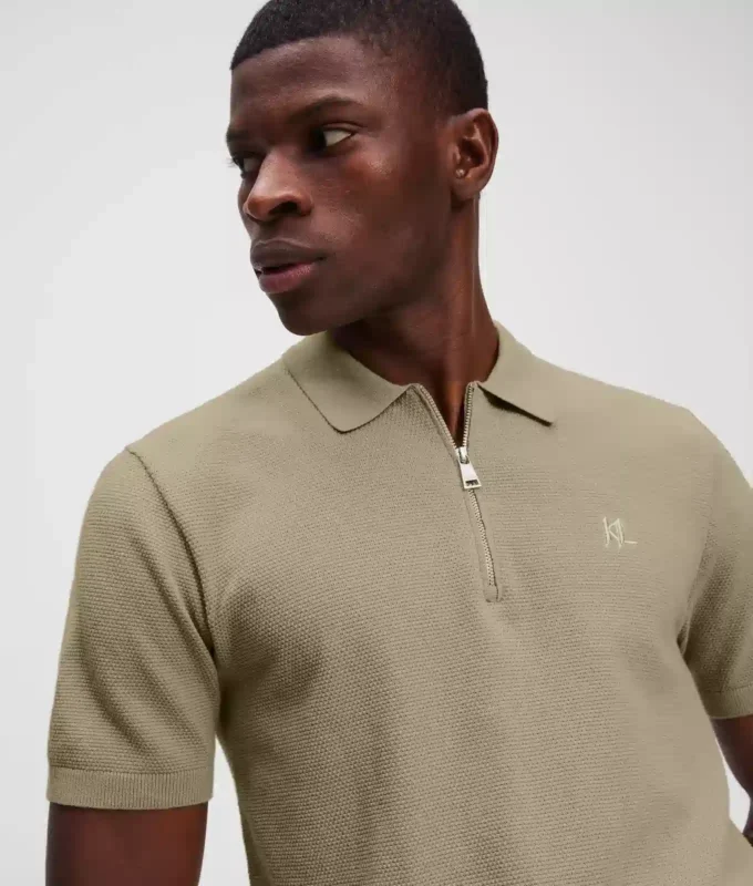 POLO CON CREMALLERA