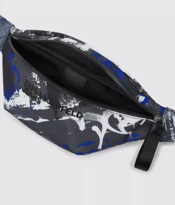 Riñonera con estampado de grafitis