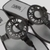 SANDALIAS CON LOGOTIPO DE ANILLO