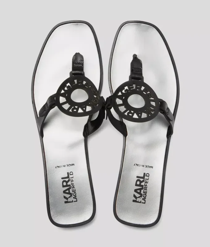 SANDALIAS CON LOGOTIPO DE ANILLO