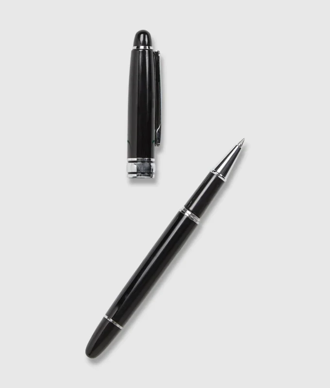 Set de regalo con cuaderno y bolígrafo Maison de Karl