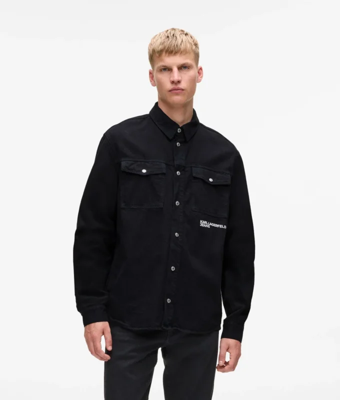 Sobrecamisa con cita de Karl