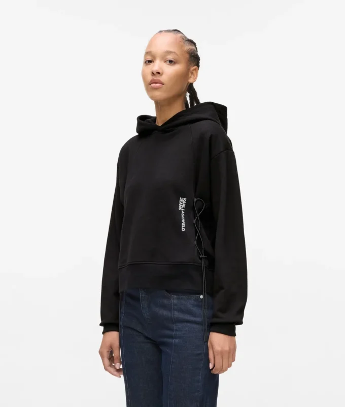 Sudadera con capucha y cordón