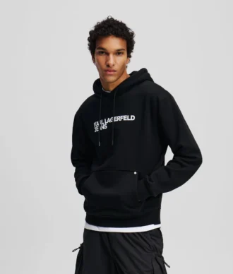 SUDADERA CON CAPUCHA Y LOGOTIPO