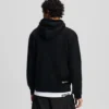 SUDADERA CON CAPUCHA Y LOGOTIPO