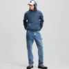SUDADERA CON CAPUCHA Y LOGOTIPO DE PARCHE