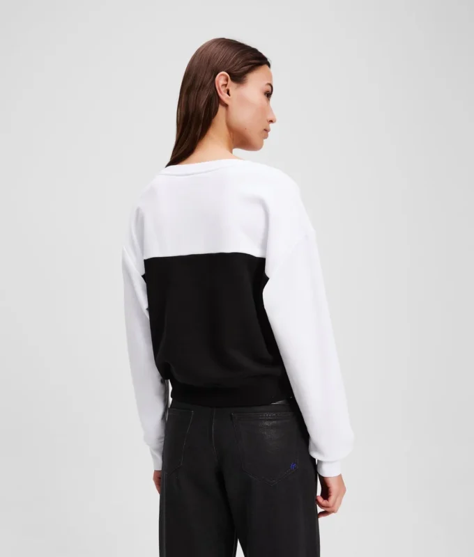 SUDADERA CON CUELLO EN V