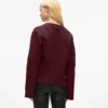 Sudadera con dobladillo característico