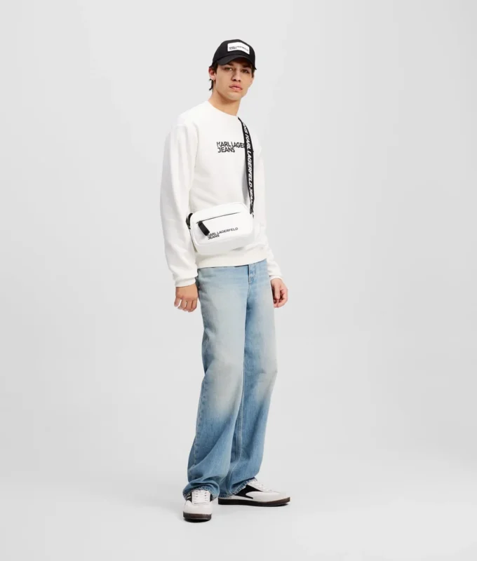 SUDADERA CON LOGOTIPO