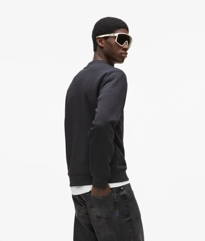 Sudadera con parche monograma