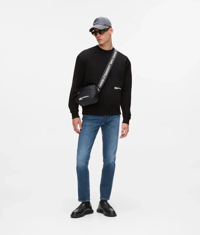 Sudadera relajada con cita de Karl