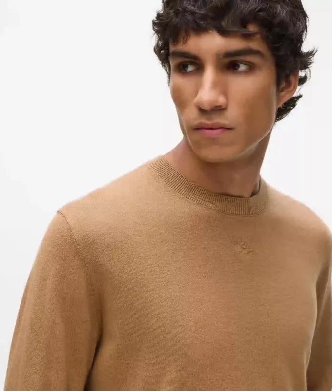 Suéter de punto con cuello redondo