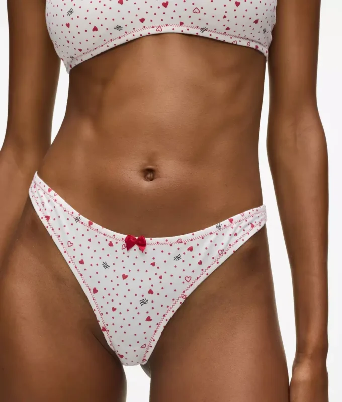 Tanga con estampado de corazones